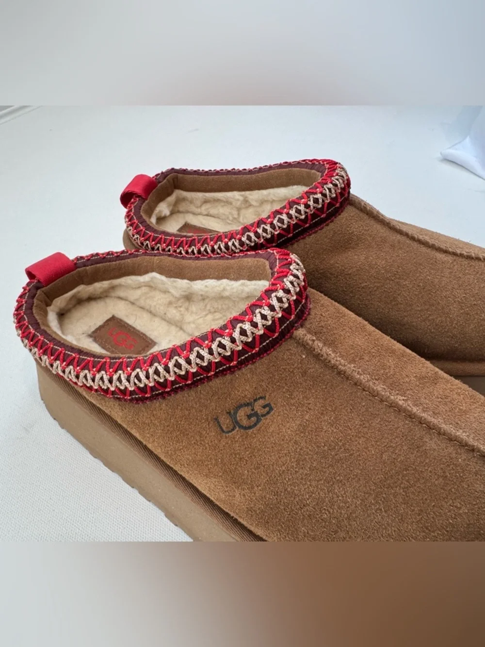 Excellent condition women’s UGG Tasman platform slippers slip on size 7 $145 - Picture 2 of 10
